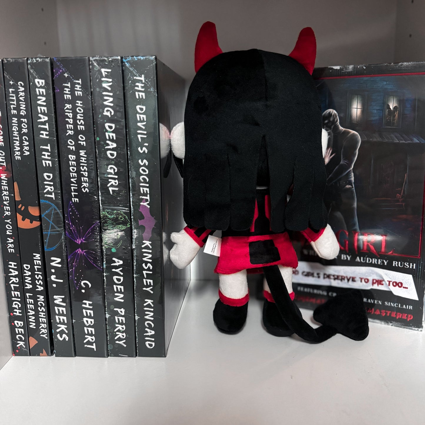 Twisted Horror Collector Plush – Designed by Avi’s Magical Minis