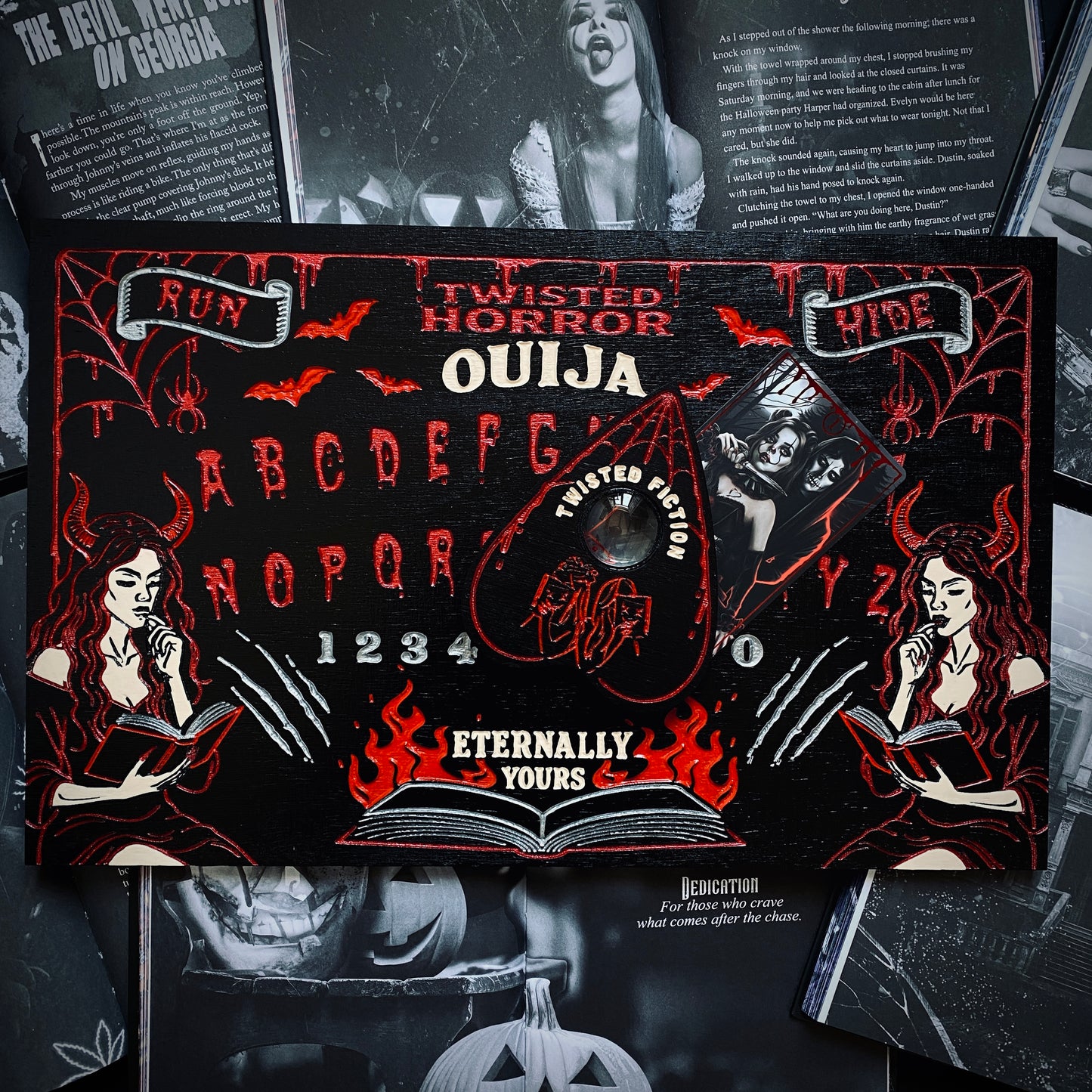 Twisted Horror: Ouija Board