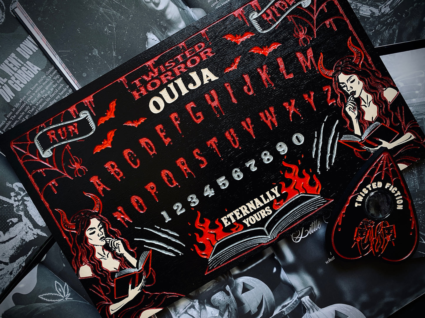 Twisted Horror: Ouija Board
